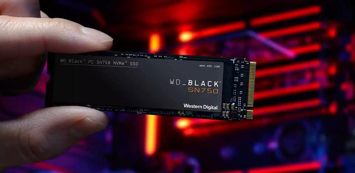 Actual product image WD Black SN750 Gaming - with heatsink (500 GB, M.2 2280)