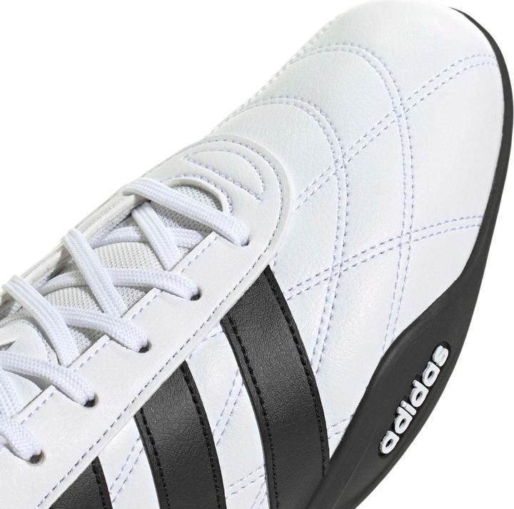 Image du produit Adidas Adipista (43 1/3)