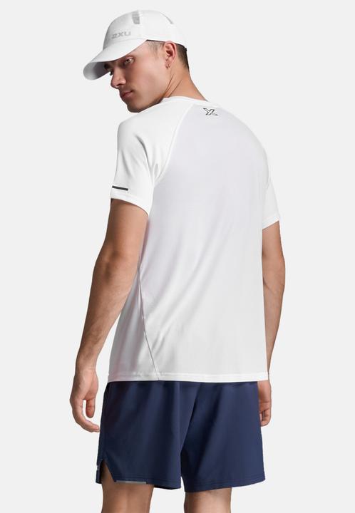 Actual product image 2XU Aero Tee (XL)