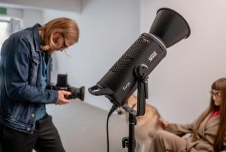 Actual product image Newell Surja 400 LED-Lampe (Studio light)