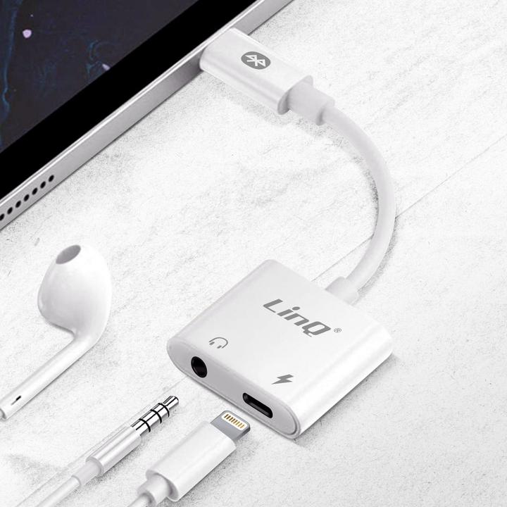 Actual product image LinQ Audio and charging adapter with 3.5mm jack /Lightning connector (Lightning, 3.5mm jack, Lightning)