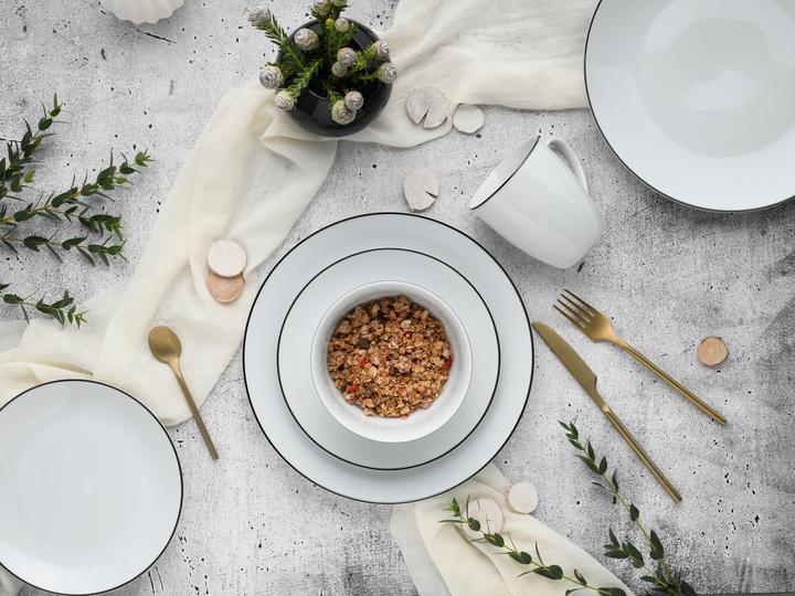 Produktbild CreaTable Luna Black Line (16 Stück)