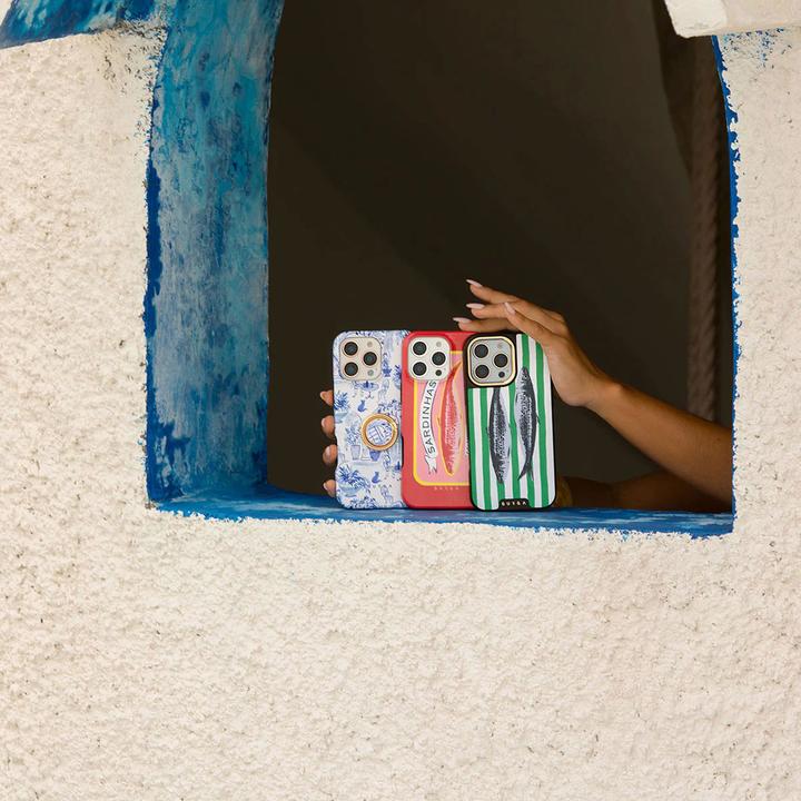 Actual product image Burga Tough Case Apple iPhone 15 - Sobremesa (Apple iPhone 15)