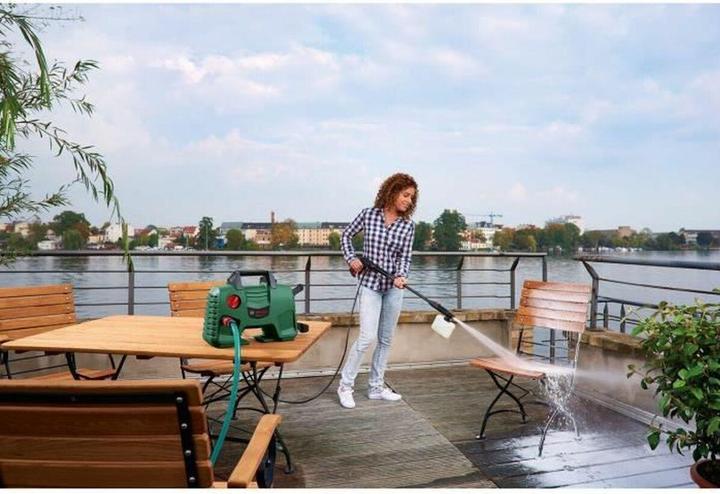 Produktbild Bosch Home & Garden Hochdruckreiniger EasyAquatak 120 (Netzbetrieb)
