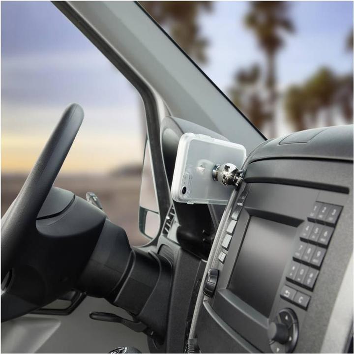 Actual product image Nite Ize Steelie Car Mount Kit