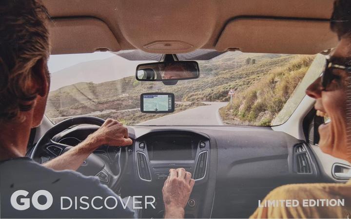 Produktbild TomTom GO Discover Limited Edition 12,7 cm (5 Zoll) PKW NavigationsgerÃ¤t, Traffic,...