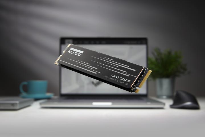 Produktbild Klevv 1TB C910G M.2-2280 PCIe Gen4 x4 NVMe SSD (1000 GB, M.2 2280)