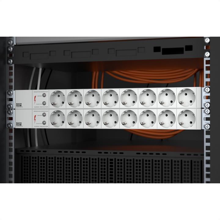Actual product image Bachmann Steckdosenleiste (8x, CEE 7/3, CEE 7/4, CEE 7/7, Type 13, 2 m)