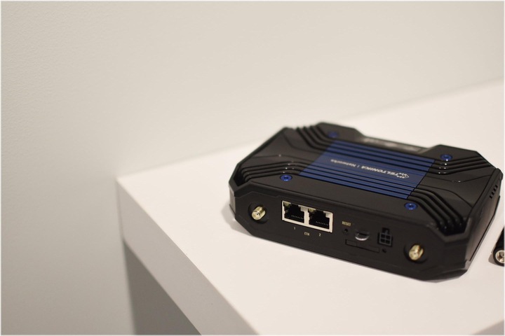 Actual product image Teltonika TCR100