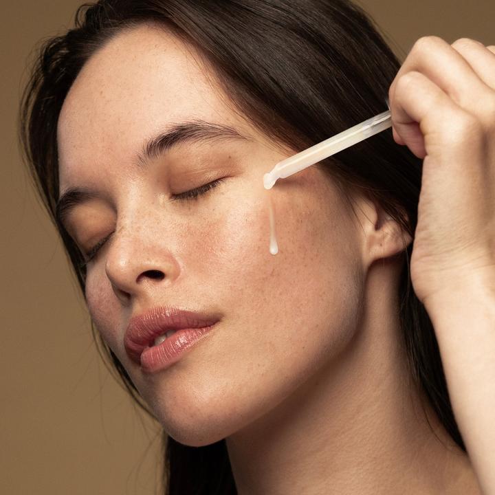 Immagine prodotto Antipodes Siero per la pelle con acido ialuronico Maya Hyaluronic (Siero Idratante 72 Ore) 30 ml (30 ml)