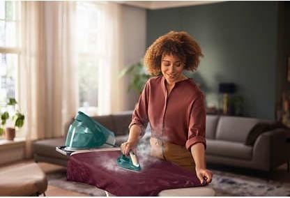 Produktbild Philips PSG7140/70 Bügeleisen (2100 W, 600 g/min)