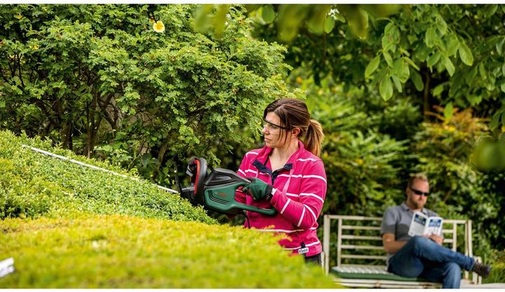 Actual product image Bosch Home & Garden AdvancedHedgeCut 65 (Electrical connection)