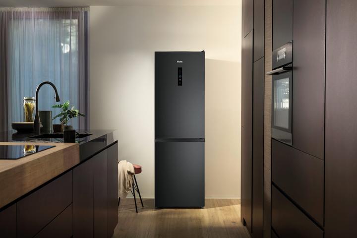 Produktbild Etna Koelkast Combi Kcv385nzwa (304 l)