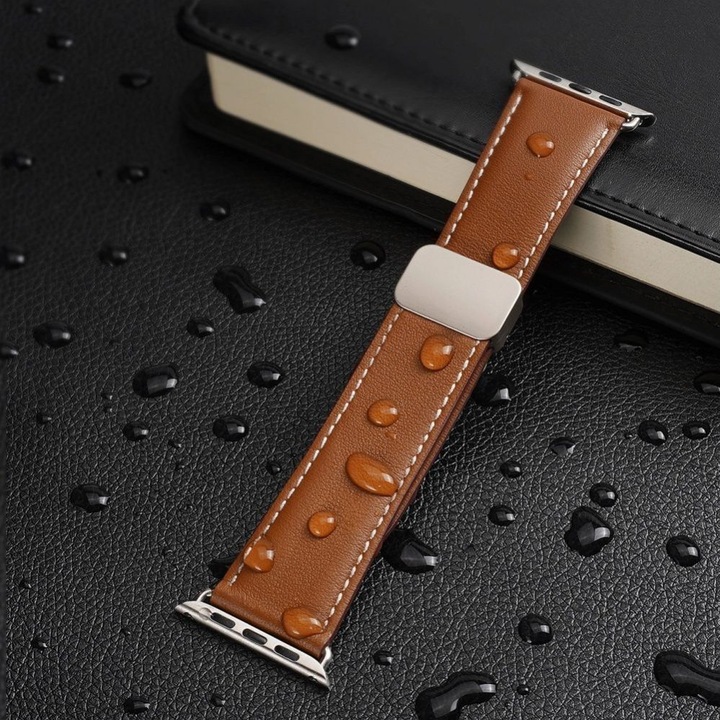 Actual product image Dux Ducis YA Strap (38 mm, 40 mm, 41 mm, Genuine leather, Apple Watch Series 1, Apple Watch Series 2, Apple Watch Series 3, Apple Watch Series 4, Apple Watch Series 5, Apple Watch Series 6, Apple Watch Series 7, Apple Watch Series 8, Apple Watch Series 9, Apple Watch SE)