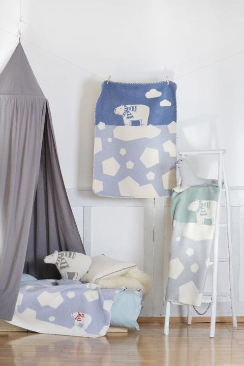 Actual product image David Fussenegger Fussenegger MILA baby and sleeping blanket, polar bear with embroidery