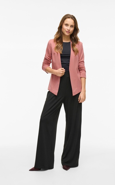 Actual product image Vila VIHER Körperbetonter 3/4-Arm Blazer (S)