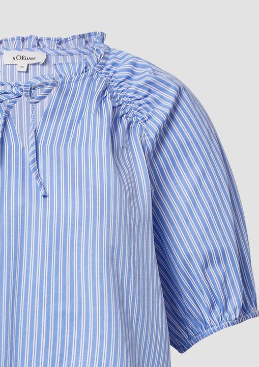 Produktbild S.Oliver Bluse Bluse im Relaxed Fit mit Rüschenkragen (46)