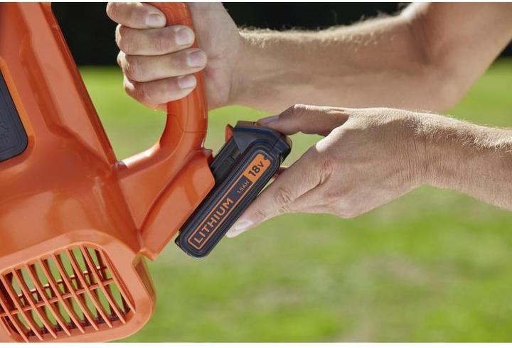 Actual product image Black & Decker BCBL200BXJ (Rechargeable battery operated, Leaf vacuums)