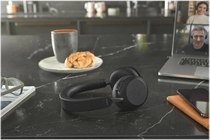 Actual product image Jabra Evolve2 75 UC Stereo (Wireless, USB-C)