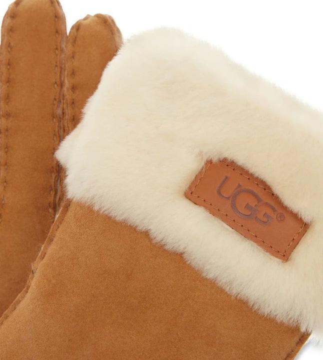 Actual product image Ugg Turn Cuff (S)