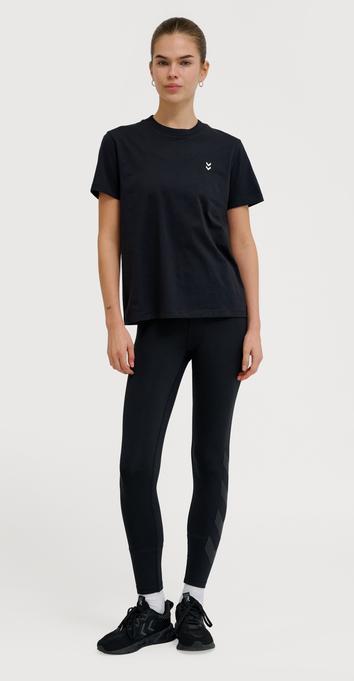 Actual product image hummel hmlPULSE W T-SHIRT (XS)