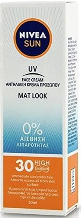 NIVEA Sun UV Sunscreen Face Shine Control Cream with Mat Look SPF30 50ml (Sonnencreme Gesicht, SPF 30, 50 ml)