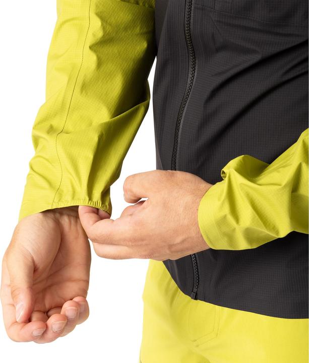 Actual product image Dynafit Traverse 3L Jacket M (L)
