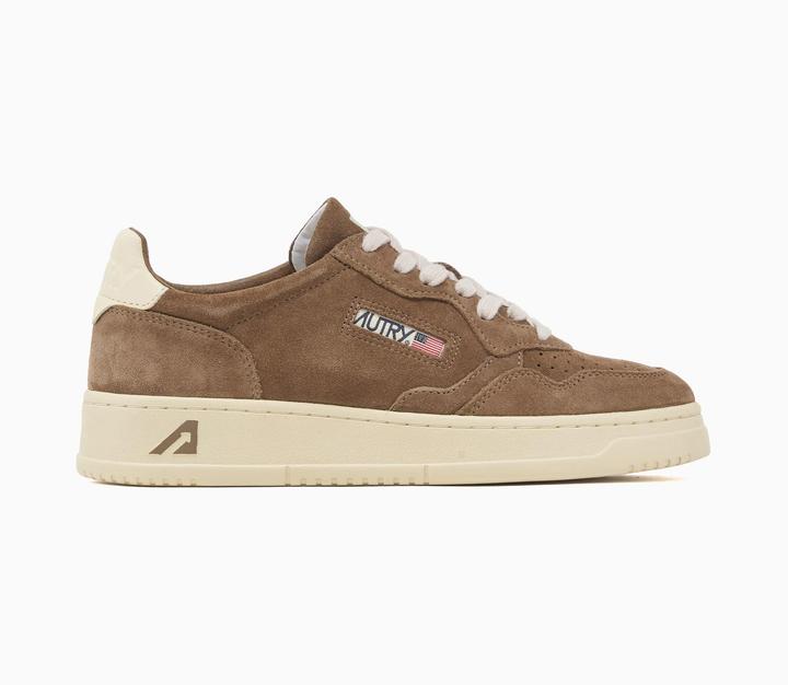 Actual product image Autry Women's Medalist Low (42)