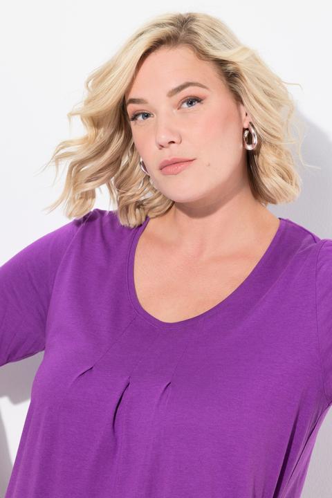 Actual product image Ulla Popken Essential Front Pleat Tee (50, 52)