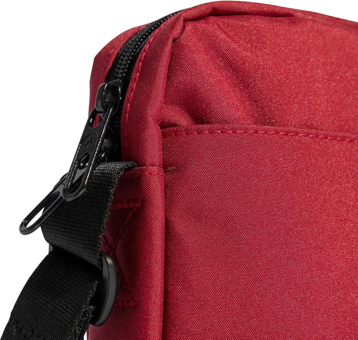 Actual product image Adidas Lineare Organizer-Tasche