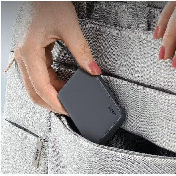 Produktbild Aukey Spark Sling (10000 mAh, 20 W, 38.50 Wh)