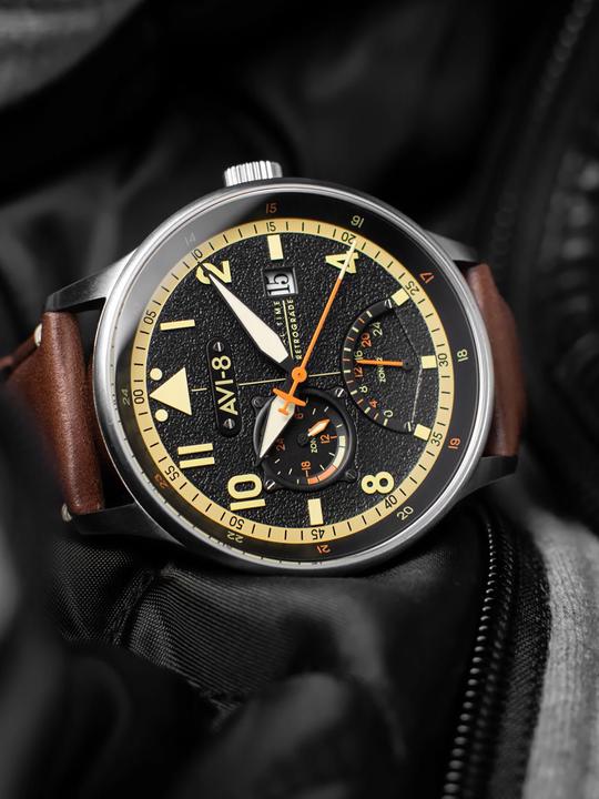 Produktbild AVI-8 AV-4101-0B Hawker Hurricane McKellar Dual Time (Fliegeruhr)