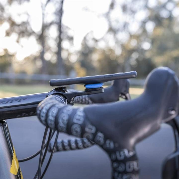 Actual product image Quad Lock Out Front Mount Pro