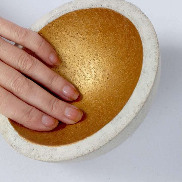 Actual product image Vargu solid brown (Mousse au caramel)