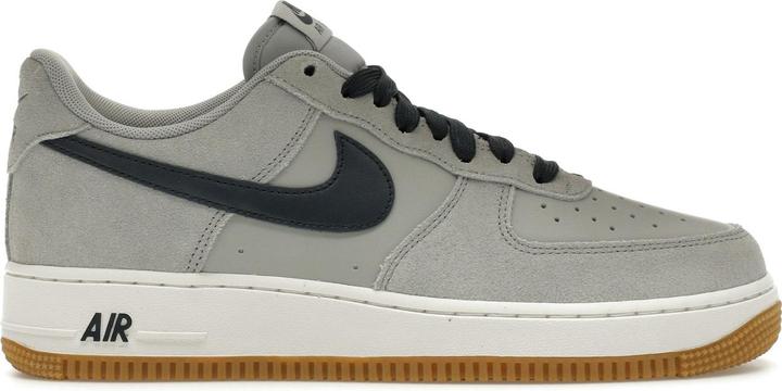Armory Navy, Gum Light Brown, Light Smoke Grey, Summit White
