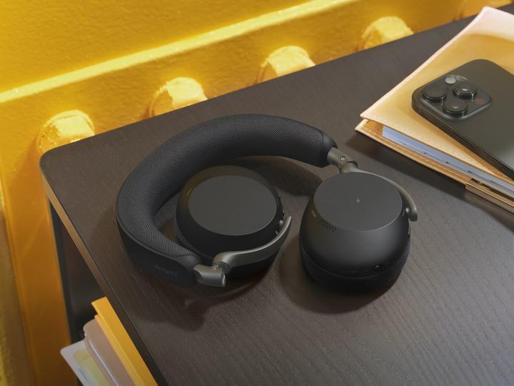 Produktbild Jabra Evolve3 75 UC + Ladestation (Kabellos, USB-C, Unify)