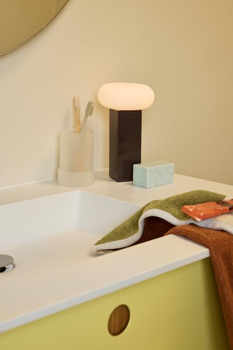 Image du produit Hübsch Low Tragbare Lampe Braun