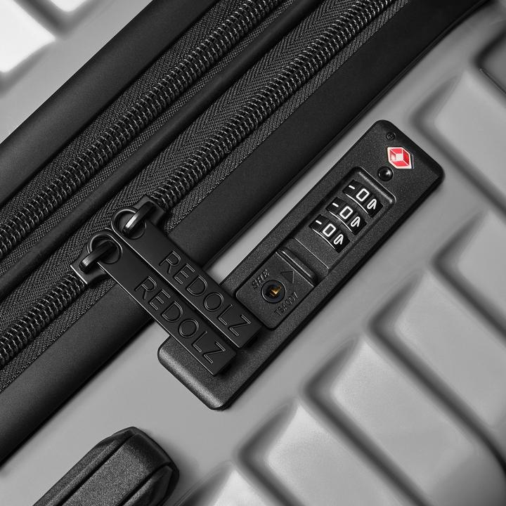 Actual product image Redolz Essentials 18 4 Rollen Kabinentrolley 55 cm mit Dehnfalte (44 l)