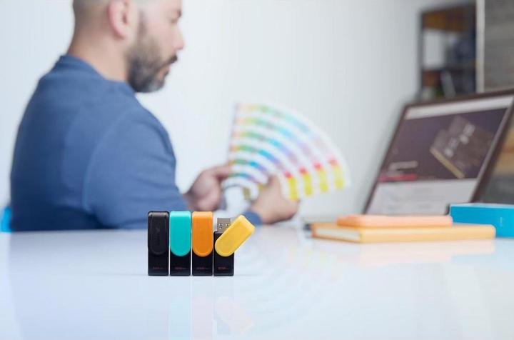 Immagine prodotto Kingston DataTraveler Exodia S (64 GB, USB-A)