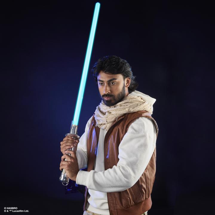 Produktbild Star Wars Force FX Elite Ezra Bridger Lightsaber