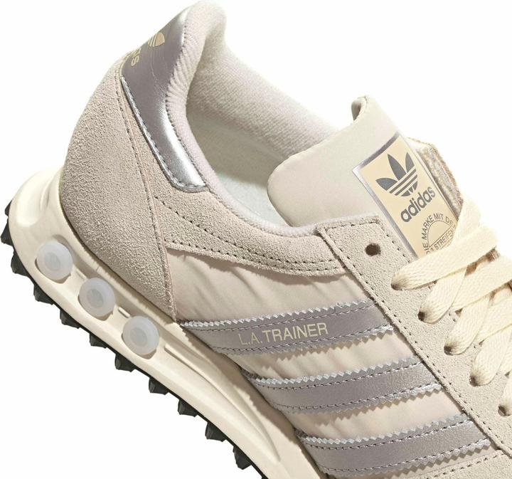 Produktbild Adidas Predator Club FT FG/MG (35)