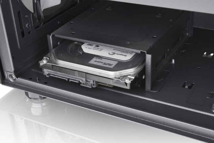 Actual product image Thermaltake S200 TG (ATX, mATX, Mini-ITX)