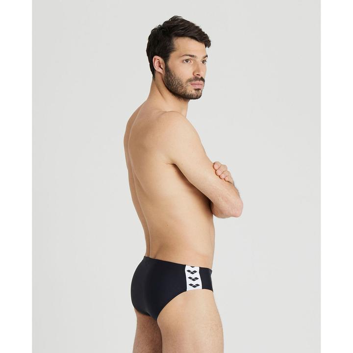 Actual product image Arena Icons Swim Briefs Solid (8)
