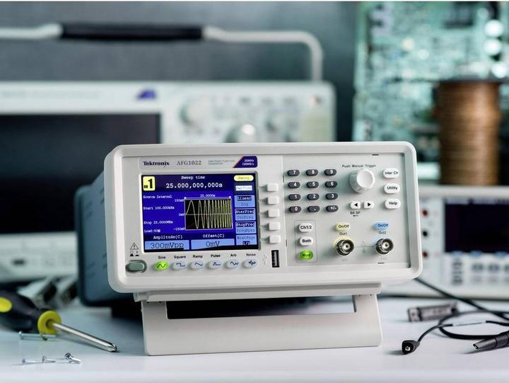 Produktbild Tektronix AFG1062 Funktionsgenerator netzbetrieben