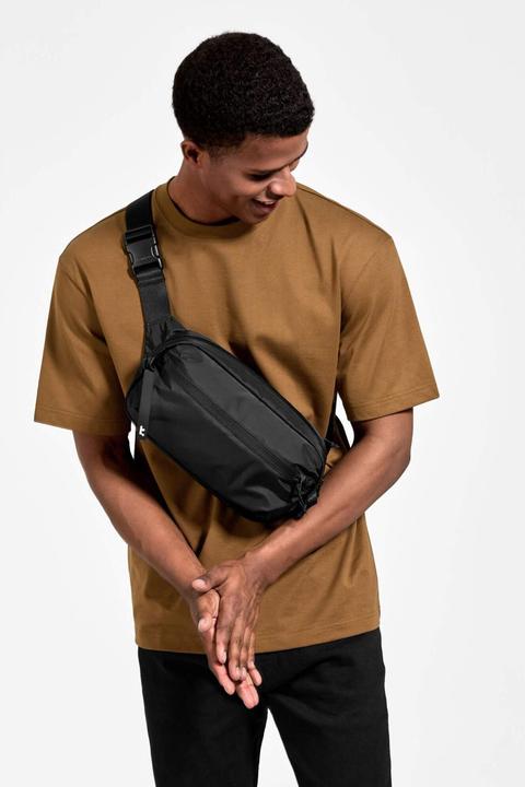 Actual product image tomtoc Aviator-T33 Chest Bag