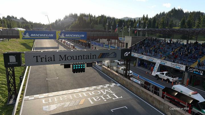 Produktbild Sony Gran Turismo 7 (PS4, Multilingual)