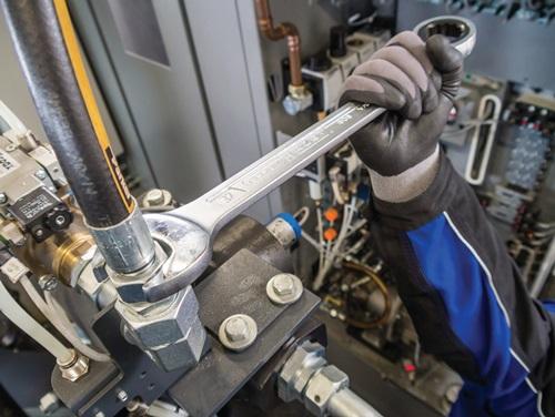 Produktbild HAZET Knarren Ring-Maulschlüssel Satz 606/6-1 ∙ Aussen Doppel-Sechskant-Tractionsprofil ∙ 21 - 32 ∙ … (21 mm, 22 mm, 24 mm, 27 mm, 30 mm, 32 mm)