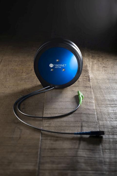 Produktbild Netpeppers LWL Glasfaser, FUTURA Vorlauffaser MULTIMODE OM4 Länge 300m (Kabeltester)