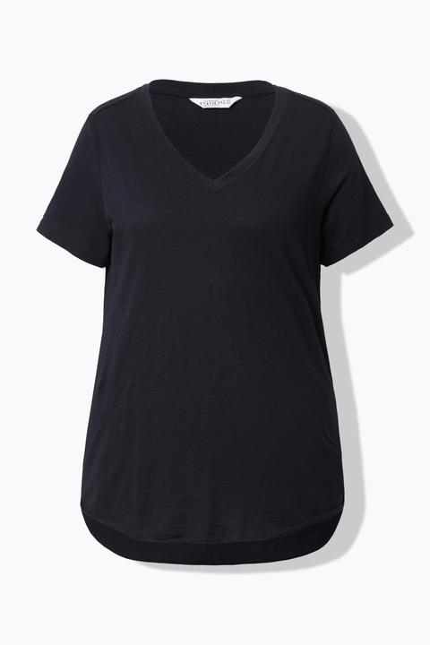 Actual product image Studio Untold Wide Classic Fit Tee (60)