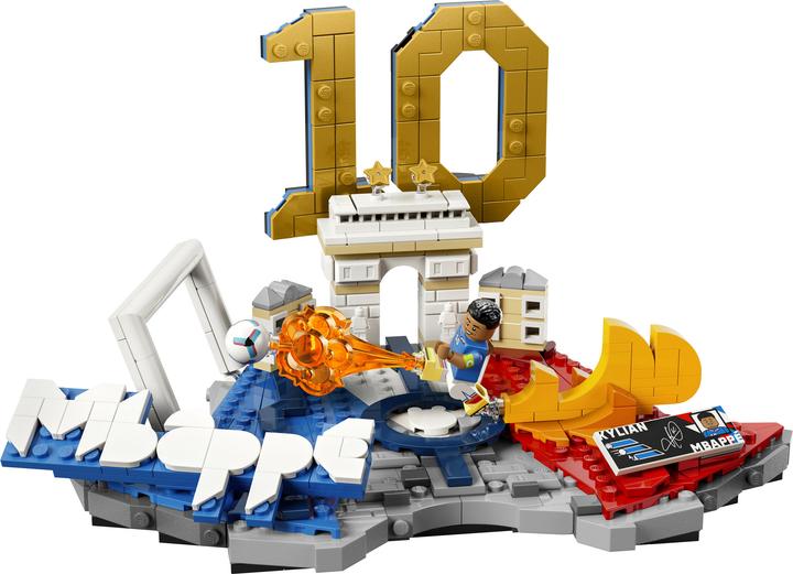 Actual product image LEGO Kylian Mbappé - Football highlights (43013, LEGO Editions)